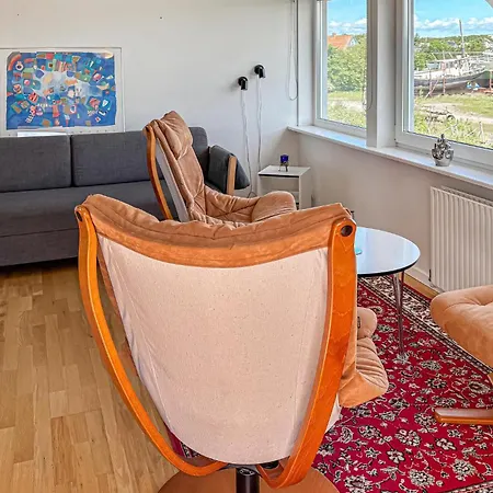 Appartement Awesome In With House Sea View *